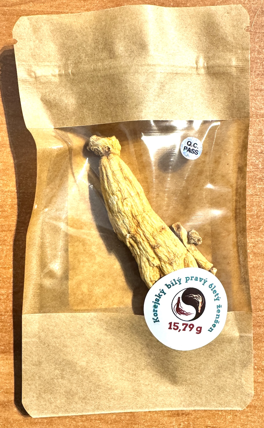Ženšen, korejský, celý, bílý, různá váha, certifikovaný, rarita z Koreje