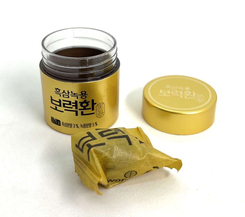 Korejský divoký černý ženšen, kuličky po 3,75 g, 30 kuliček, dávka na 30 až 60 dnů