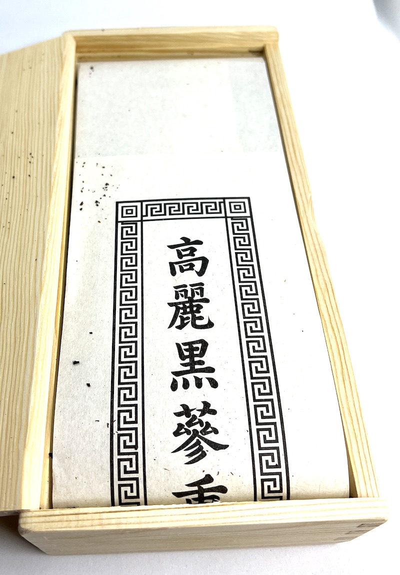 Černý ženšen 6 letý celé kořeny,  300 g